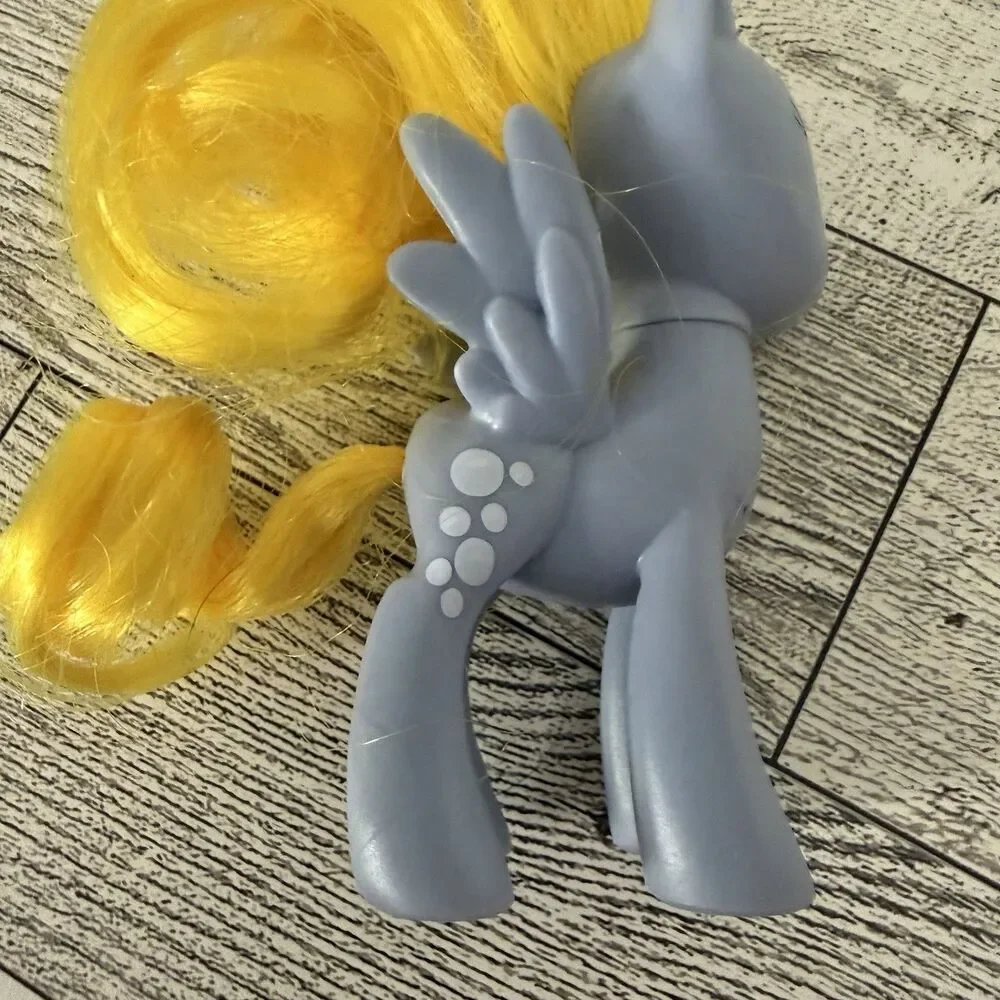My Little Pony Derpy Hooves Muffin Brushable 3” G4 Pegasus Figure 2016 Rare!!